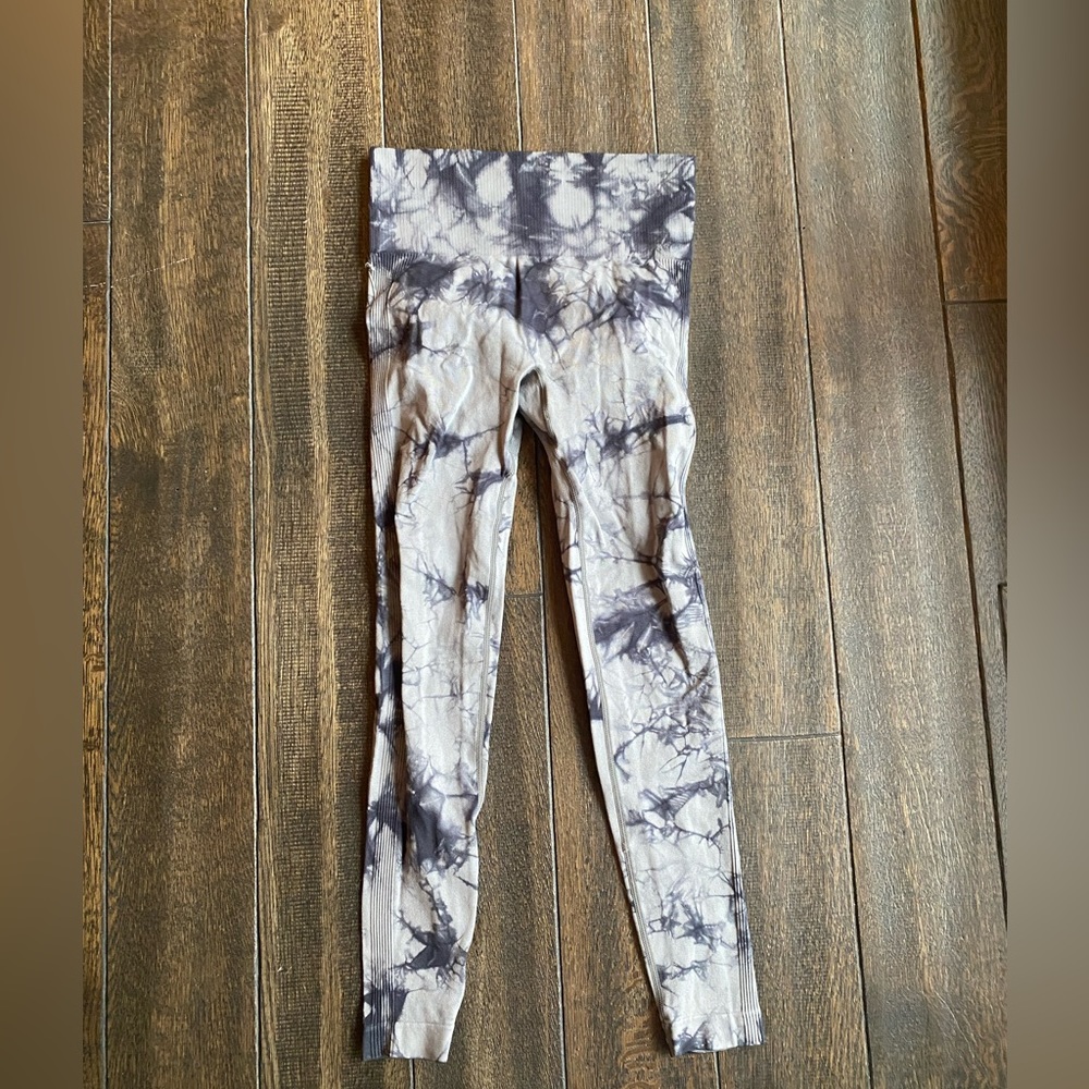 Women's workout leggings